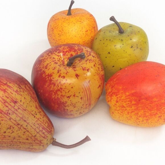 Autumn/Thanksgiving Artificial Fruit Decor - Picture 4 of 10